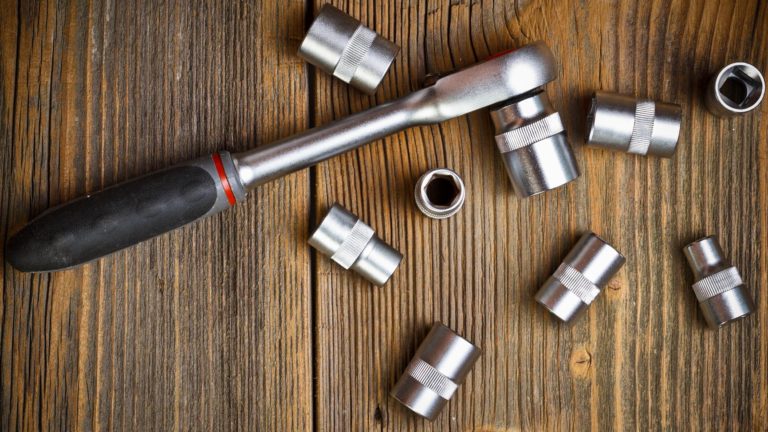 Socket Set Maintenance Guide