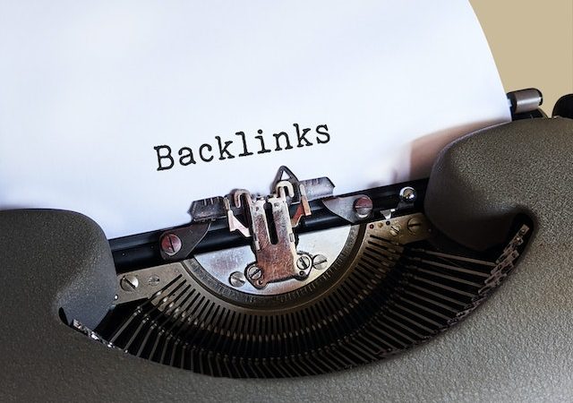 How can I purchase qualified seo links in blogs and newspapers?