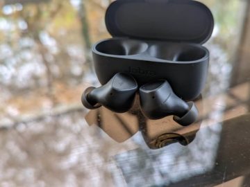 Batman Style Wireless Earbuds | thesparkshop.in:product/batman-style-wireless-bt-earbuds
