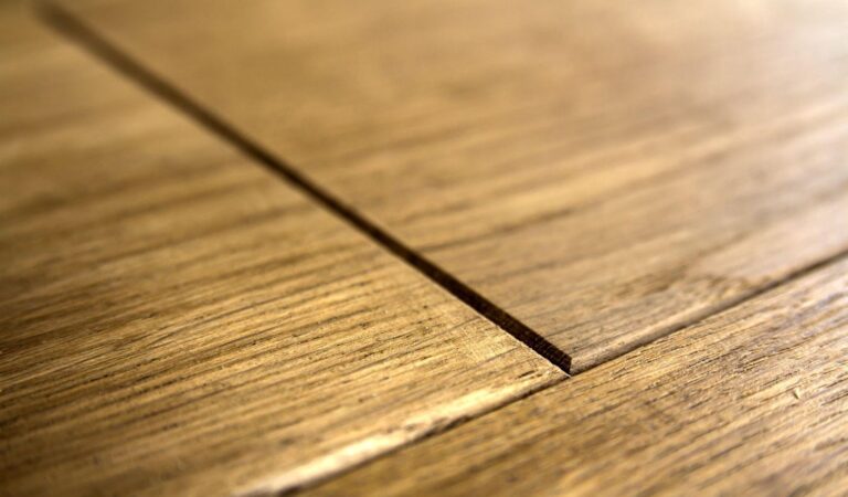 Old Floor Gap Filling: Maintaining Beauty While Bringing Back Effectiveness